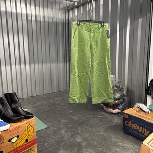 NWT Kut from the Kloth Lightweight Moss Green Chinos Pants Women’s 6 Trousers